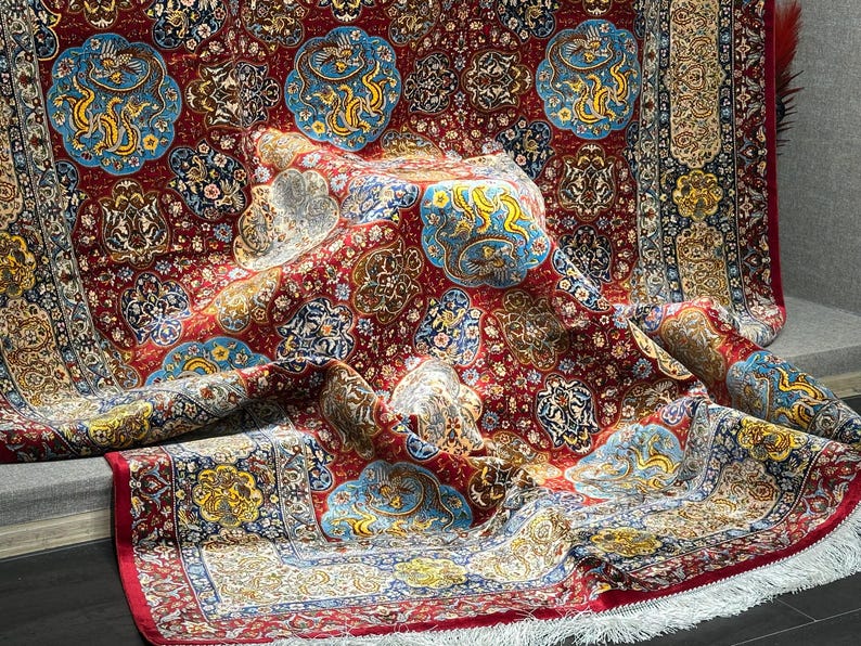 Luxurious Home Decor / Turkish Red Oriental Rug / Colorful Decor / 7x10 Silk Rug / Silk And Wool Carpet / 7x10 Area Rug / Top Quality Rug